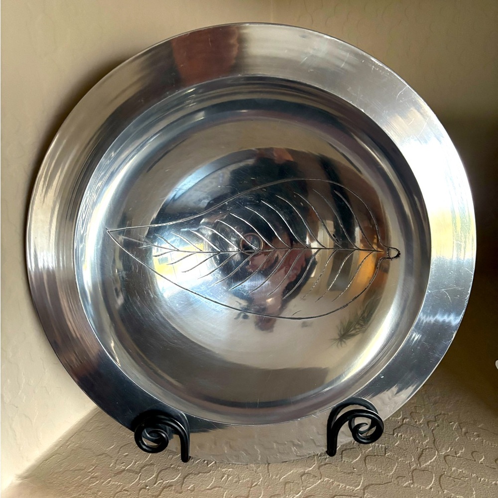 Pier 1 Silver Leaf Decorative Metal Bowl